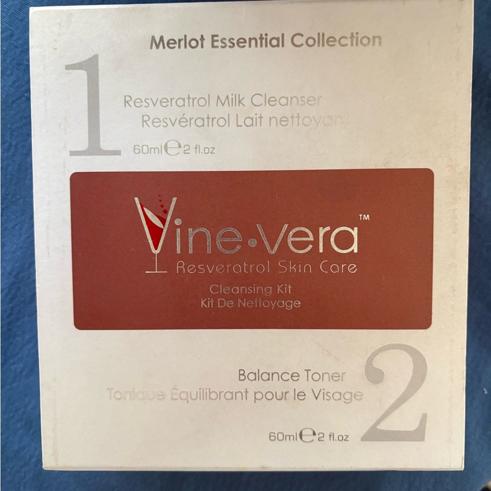 Resveratrol Milk Cleanser and Balance Toner Set